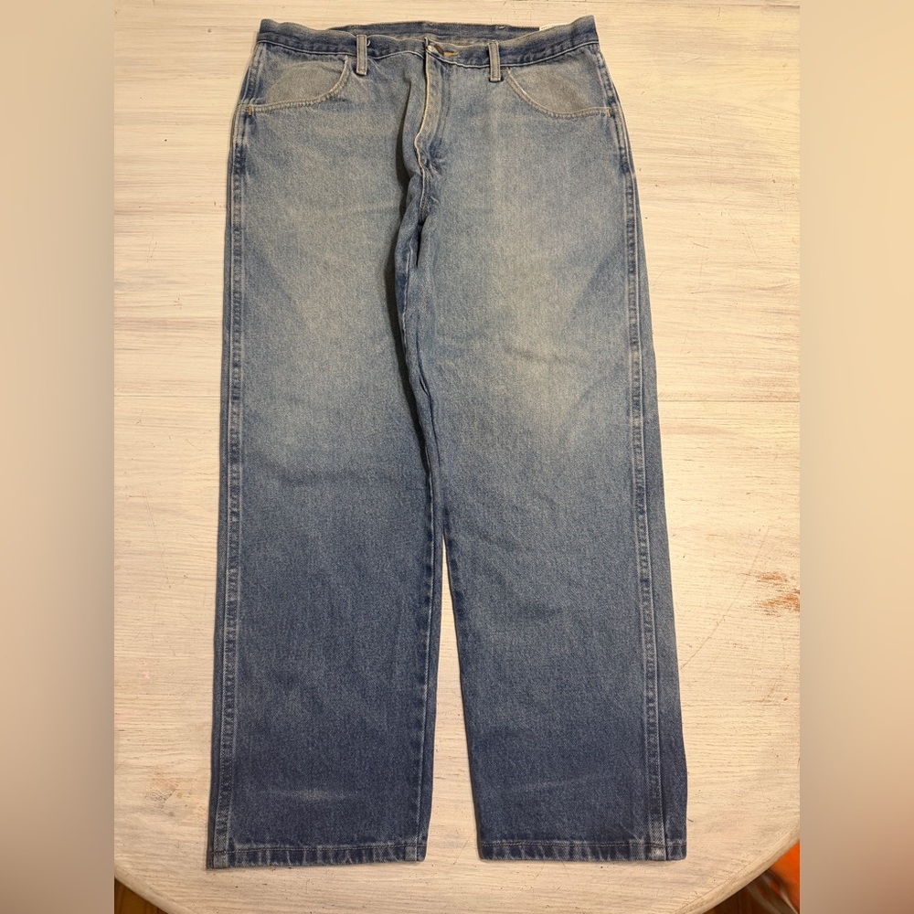 Vintage Men's  maverick Relaxed Fit Blue Jeans distressed